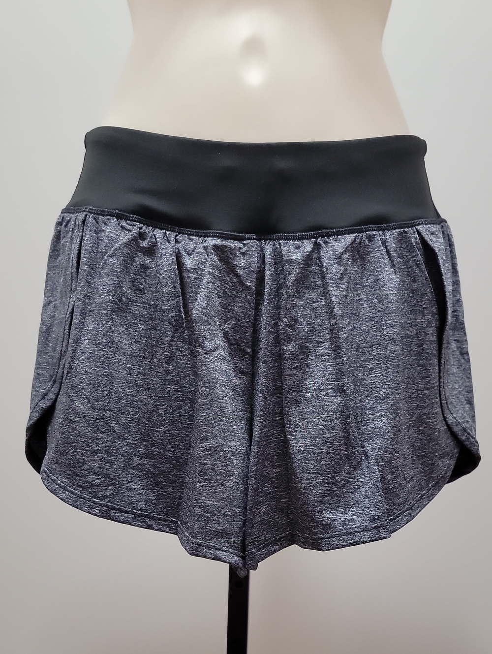 Victoria's Secret VSX 2-in-1 Running Shorts XS Heathered Grey W/ Black 2013
